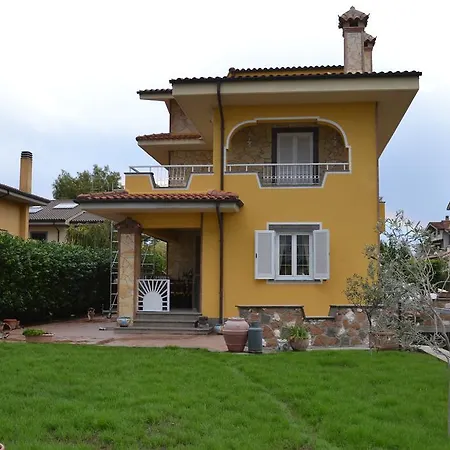 Romana Vecchia House * Ciampino